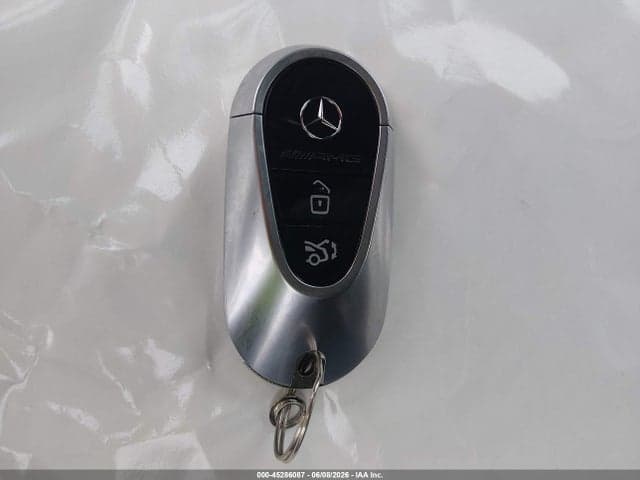 2025 MERCEDES-BENZ AMG CLE 53 11