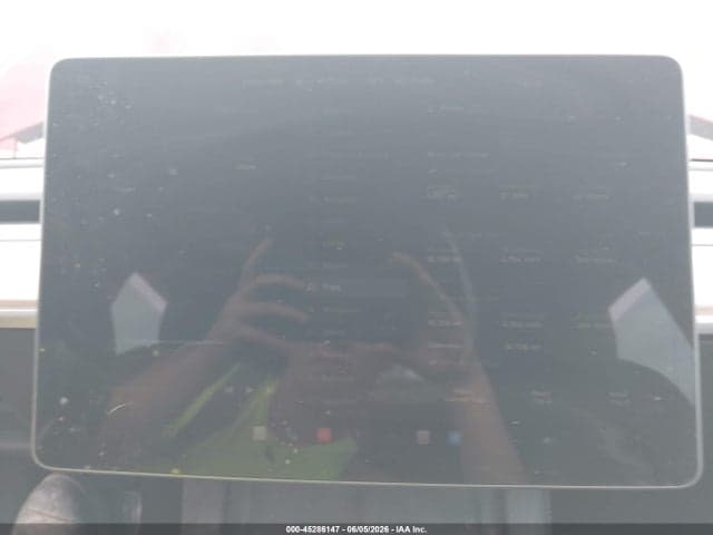 2022 TESLA MODEL 3 REAR-WHEEL DRIVE 17