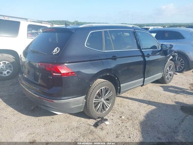 2018 VOLKSWAGEN TIGUAN 2.0T SE/2.0T SEL 4
