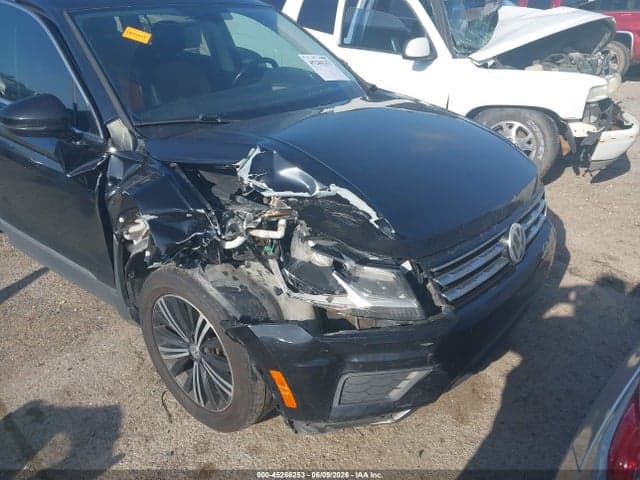2018 VOLKSWAGEN TIGUAN 2.0T SE/2.0T SEL 6