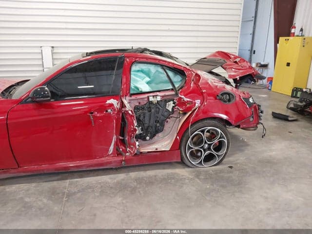2023 ALFA ROMEO GIULIA VELOCE AWD 6