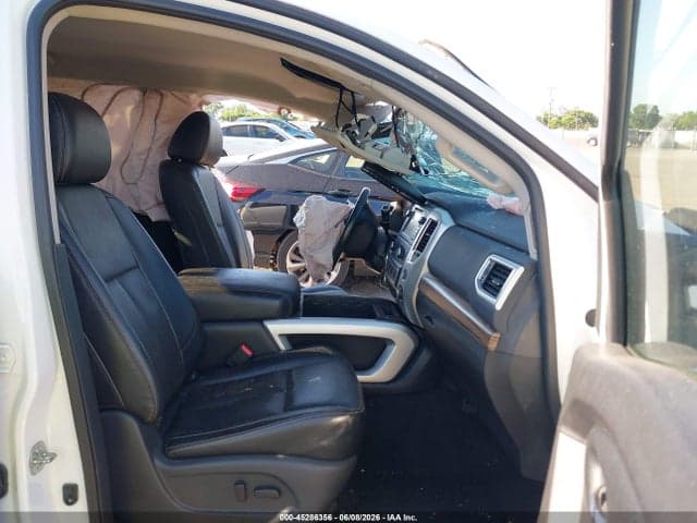 2017 NISSAN TITAN SL 5