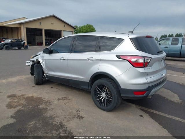 2017 FORD ESCAPE SE 3