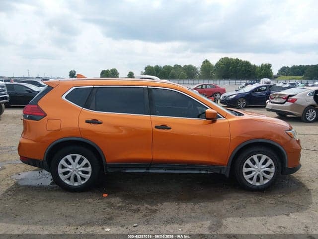 2017 NISSAN ROGUE S 14
