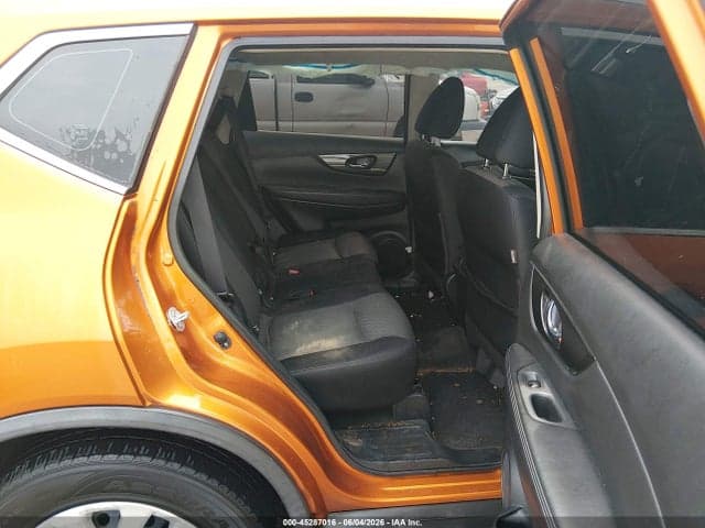 2017 NISSAN ROGUE S 8