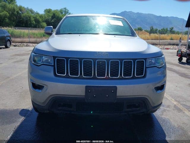 2019 JEEP GRAND CHEROKEE LAREDO E 4X4 13