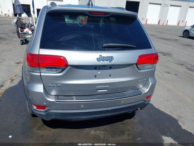 2019 JEEP GRAND CHEROKEE LAREDO E 4X4 17