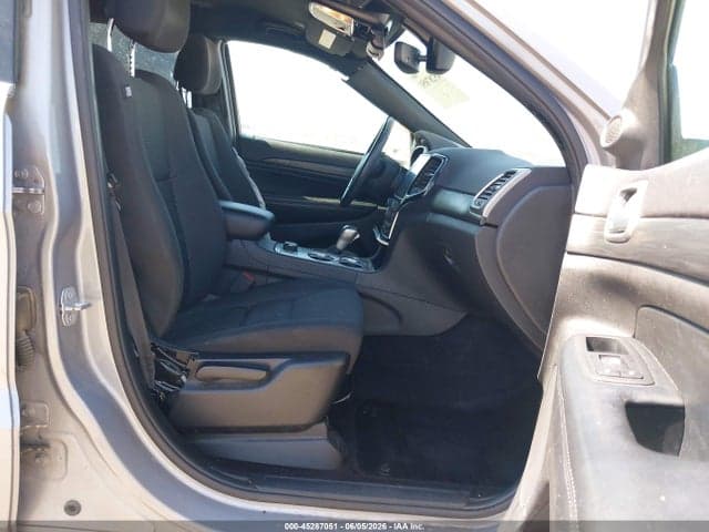 2019 JEEP GRAND CHEROKEE LAREDO E 4X4 5