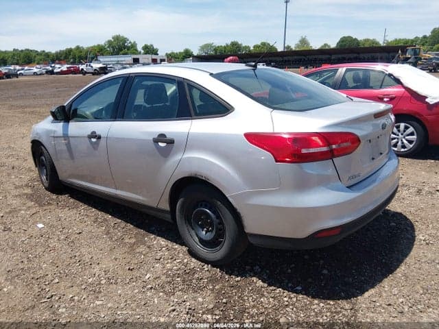 2017 FORD FOCUS S 3