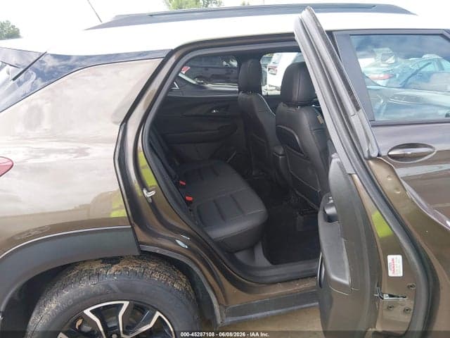 2021 CHEVROLET TRAILBLAZER ACTIV 8
