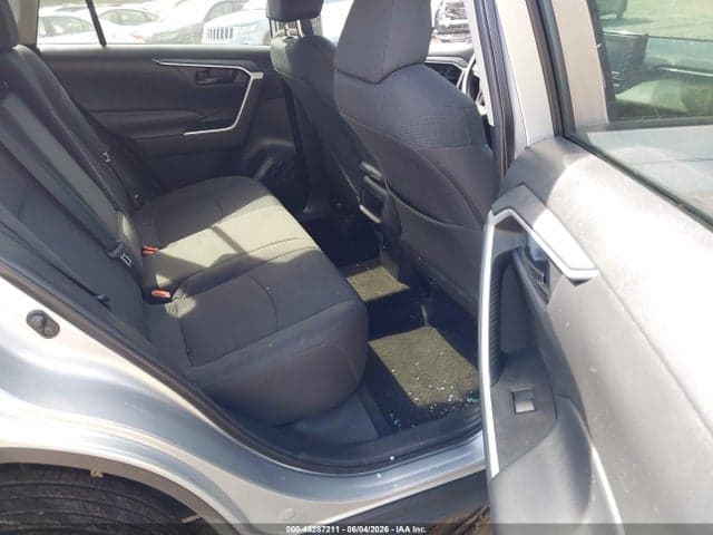 2021 TOYOTA RAV4 LE 8