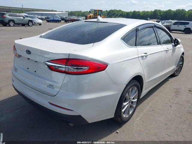 2020 FORD FUSION SE 4