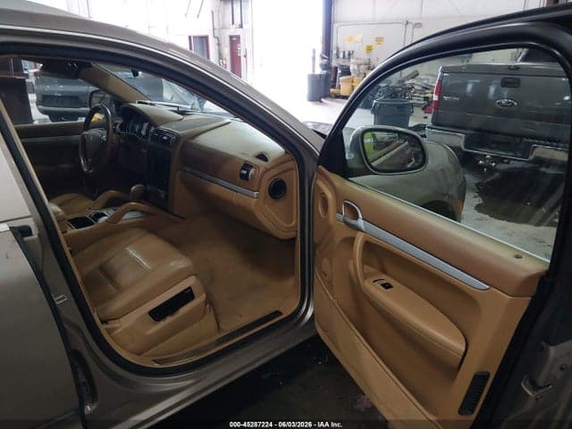 2005 PORSCHE CAYENNE S 5