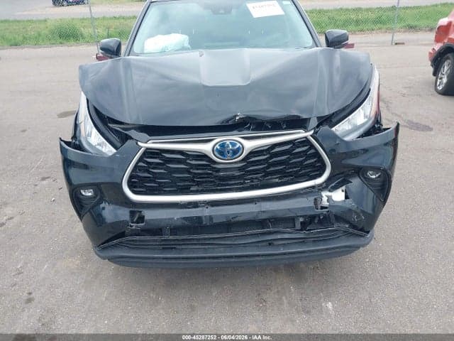 2020 TOYOTA HIGHLANDER HYBRID XLE 6