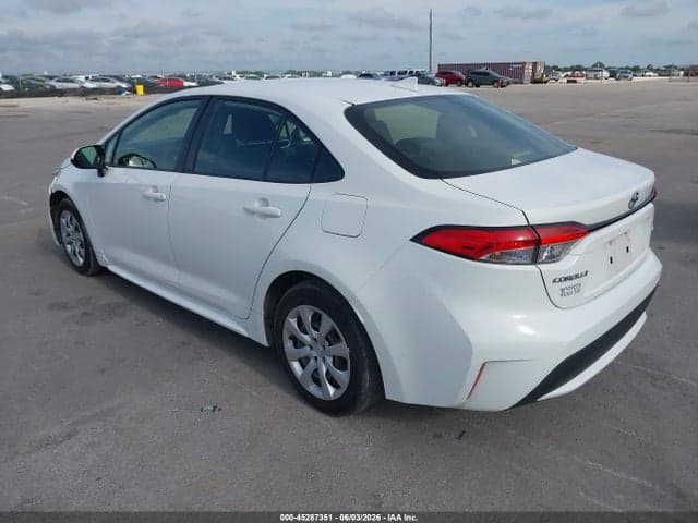 2021 TOYOTA COROLLA LE 3