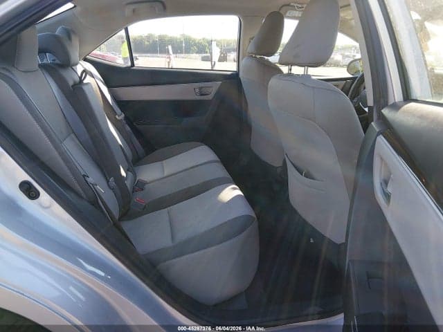 2019 TOYOTA COROLLA LE 8