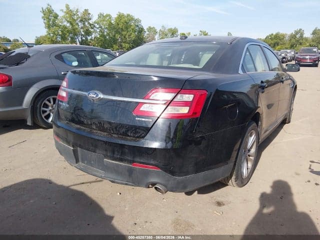 2017 FORD TAURUS SE 4