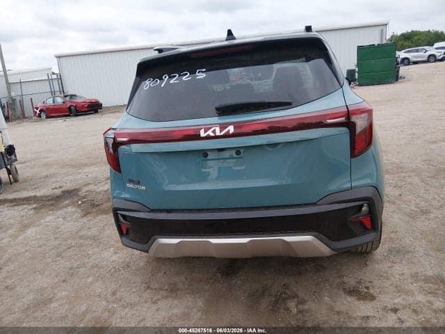 2025 KIA SELTOS S 17