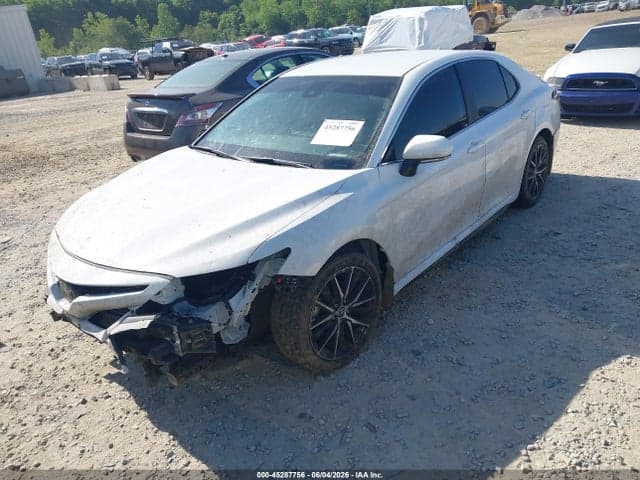 2023 TOYOTA CAMRY SE 2