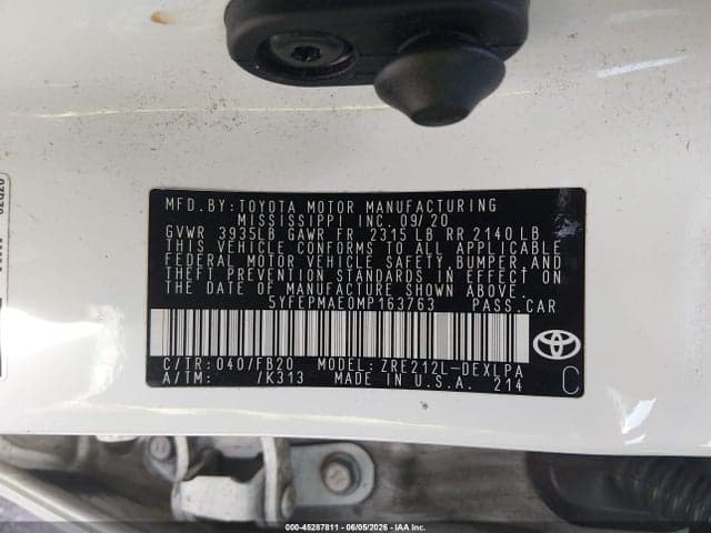 2021 TOYOTA COROLLA LE 9