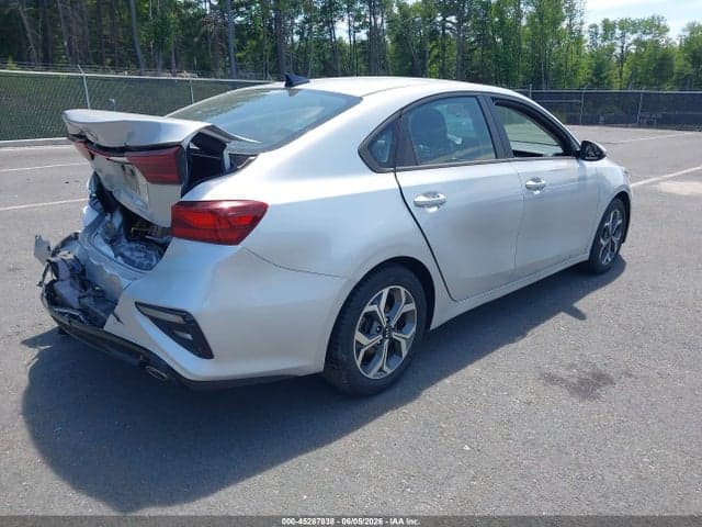 2020 KIA FORTE LXS 4