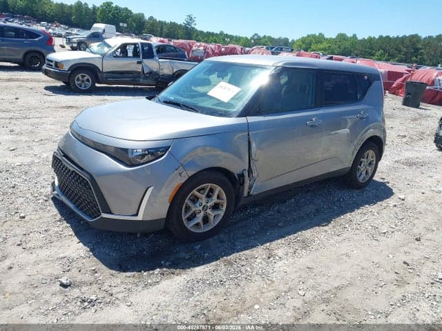 2023 KIA SOUL LX 2