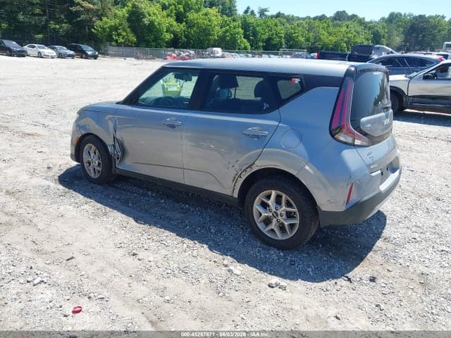 2023 KIA SOUL LX 3