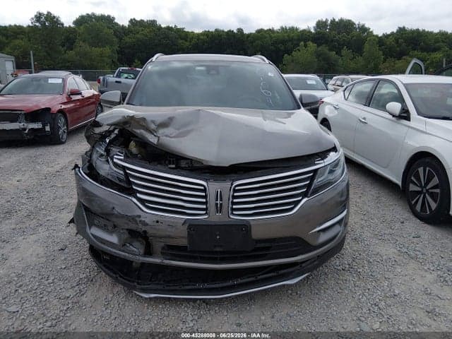 2017 LINCOLN MKC RESERVE 11