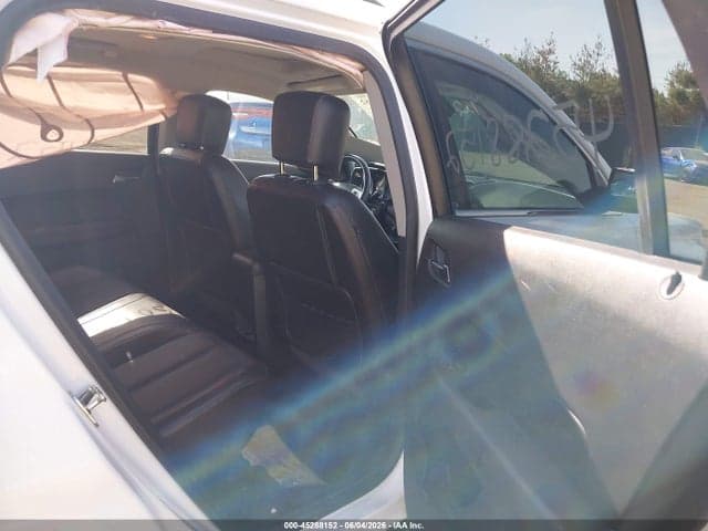 2017 GMC TERRAIN SLT 8