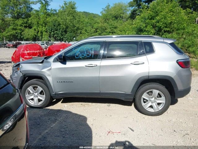 2022 JEEP COMPASS LATITUDE 4X4 13