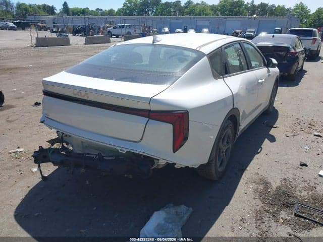 2025 KIA K4 LXS 4