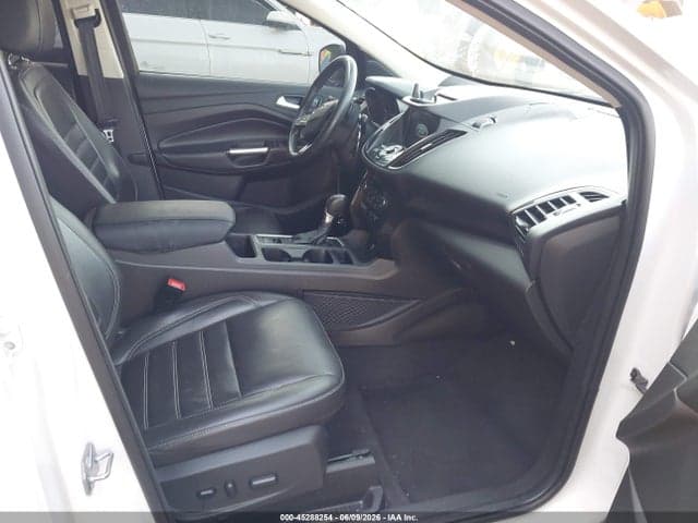 2017 FORD ESCAPE TITANIUM 5