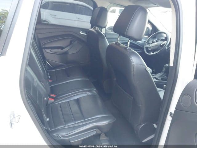 2017 FORD ESCAPE TITANIUM 8