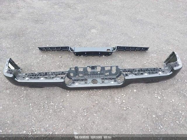 2024 RAM 1500 LARAMIE 4X4 5'7 BOX 6