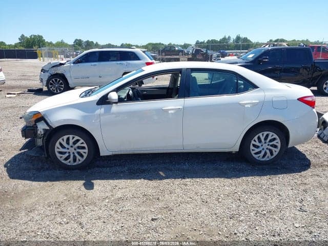 2019 TOYOTA COROLLA LE 15