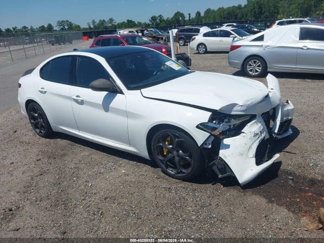 2018 ALFA ROMEO GIULIA TI SPORT