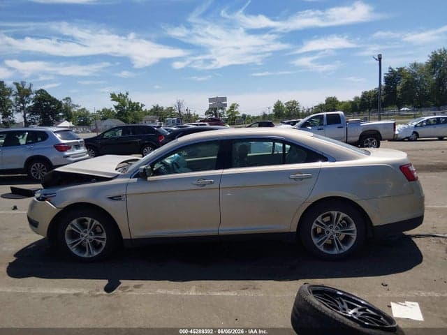 2017 FORD TAURUS SEL 14