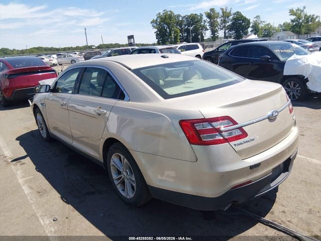 2017 FORD TAURUS SEL 3