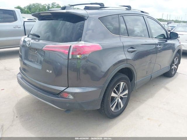 2017 TOYOTA RAV4 XLE 4