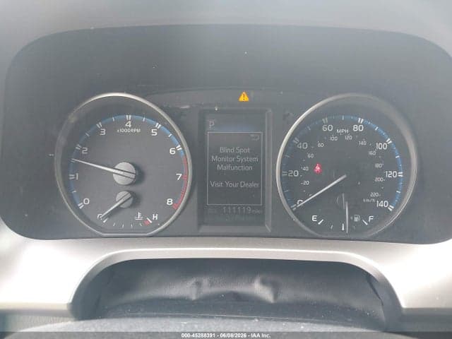 2017 TOYOTA RAV4 XLE 7