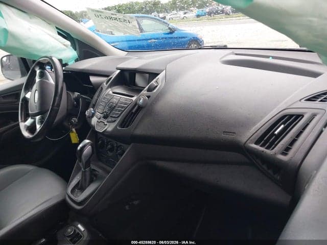 2018 FORD TRANSIT CONNECT XL 5