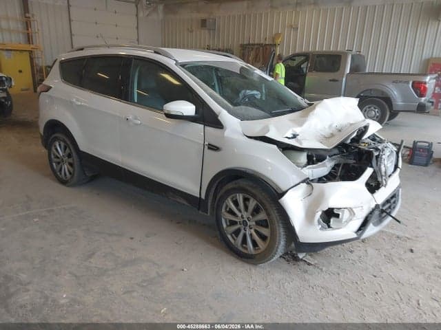 2017 FORD ESCAPE TITANIUM 1