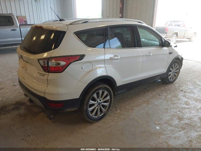 2017 FORD ESCAPE TITANIUM 4