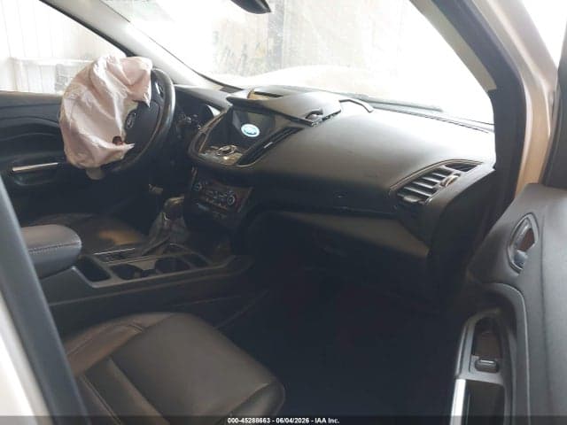 2017 FORD ESCAPE TITANIUM 5