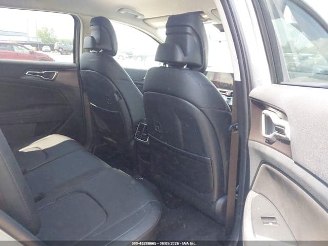 2026 KIA SPORTAGE EX 8