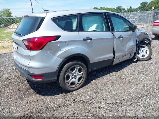 2019 FORD ESCAPE S 4