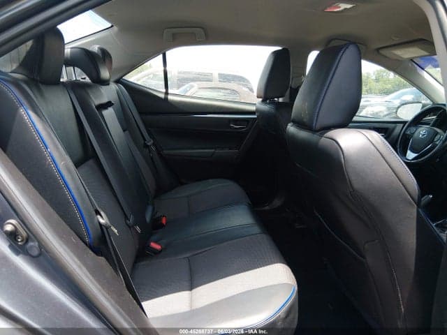 2019 TOYOTA COROLLA SE 8
