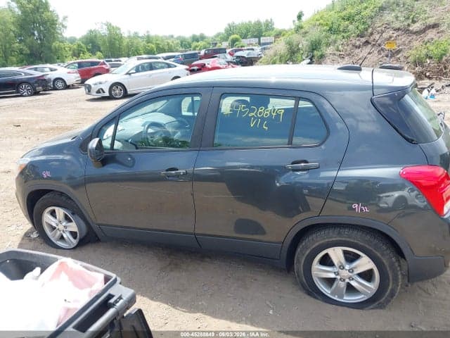 2019 CHEVROLET TRAX LS 6