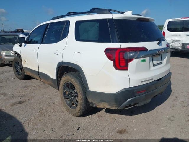 2022 GMC ACADIA AWD AT4 3