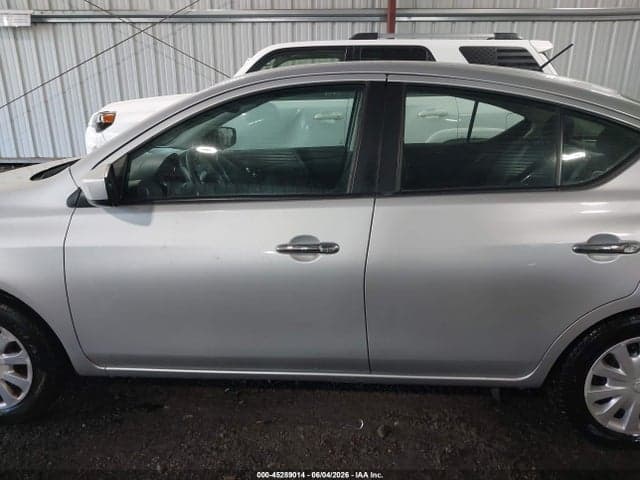 2019 NISSAN VERSA 1.6 SV 15